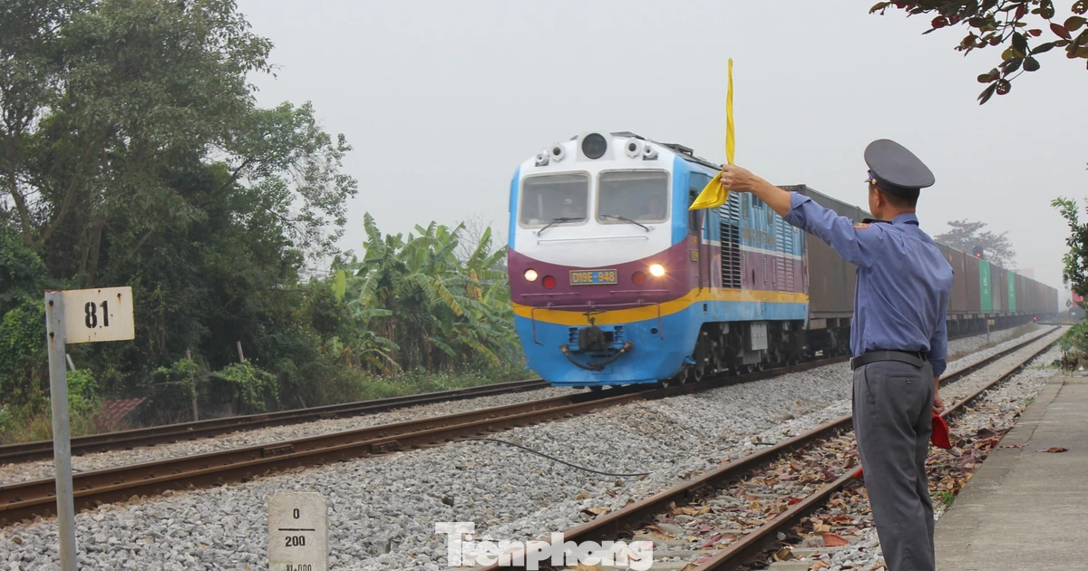 Kỹ sư Việt tự tin làm chủ công nghệ 'đón sóng' đường sắt tốc độ cao