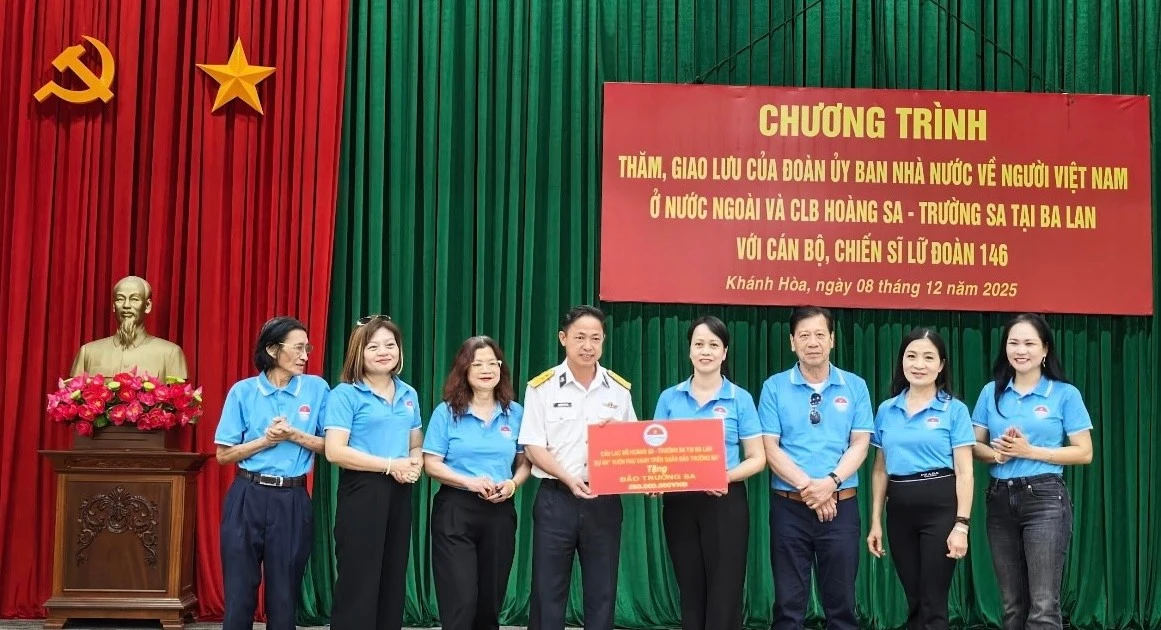 Trao Vườn rau xanh trị giá 250 triệu động tặng đảo Trường Sa Lớn