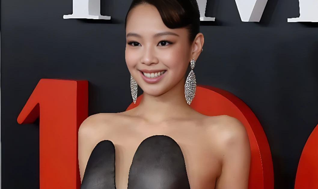 Bộ đồ gây mất điểm của Jennie (BlackPink)