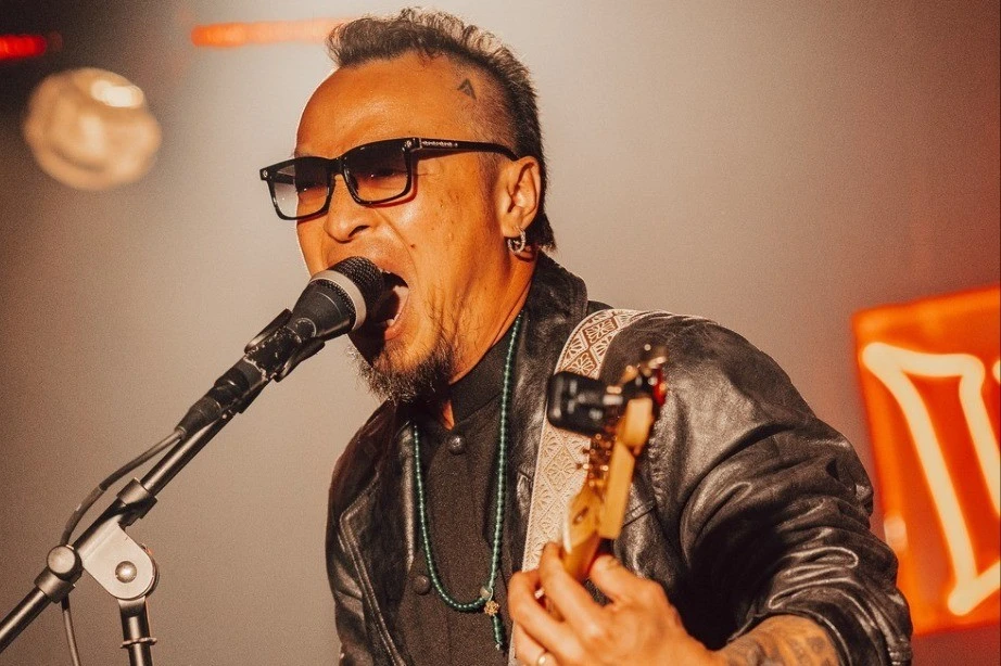 Bản rock 'Trống cơm', 'Bèo dạt mây trôi' lên sân khấu Mỹ