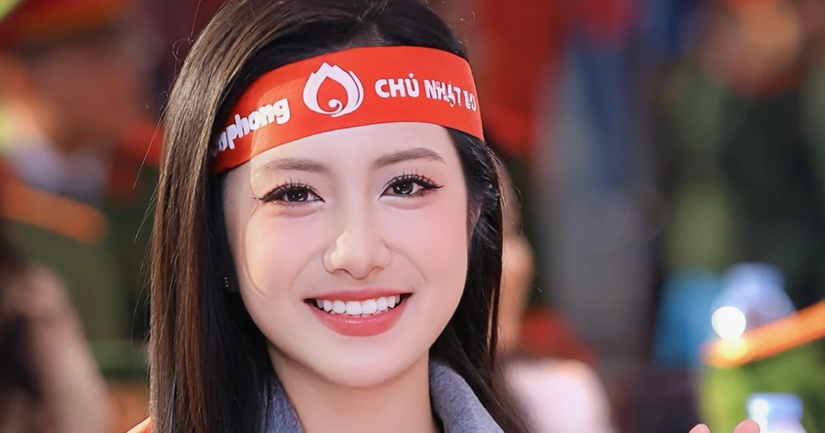 Hoa hậu Hà Trúc Linh và dàn người đẹp tiếp lửa ngày hội Chủ Nhật Đỏ