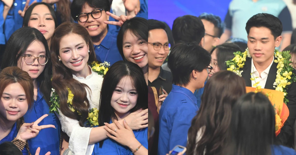 Đình Bắc, Hòa Minzy trong vòng vây khán giả tại lễ trao giải Gương mặt trẻ Việt Nam tiêu biểu 2025