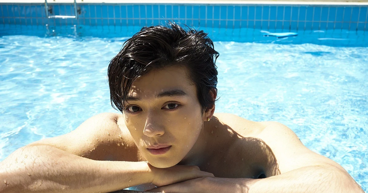 Kiếm sĩ 'Đảo hải tặc' gây sốt khắp mạng xã hội