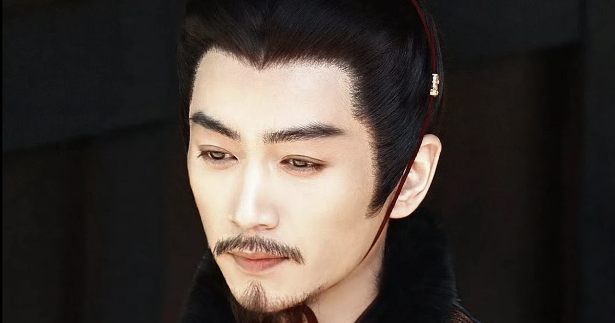 Nam diễn viên quá điển trai để đóng Tần Thủy Hoàng