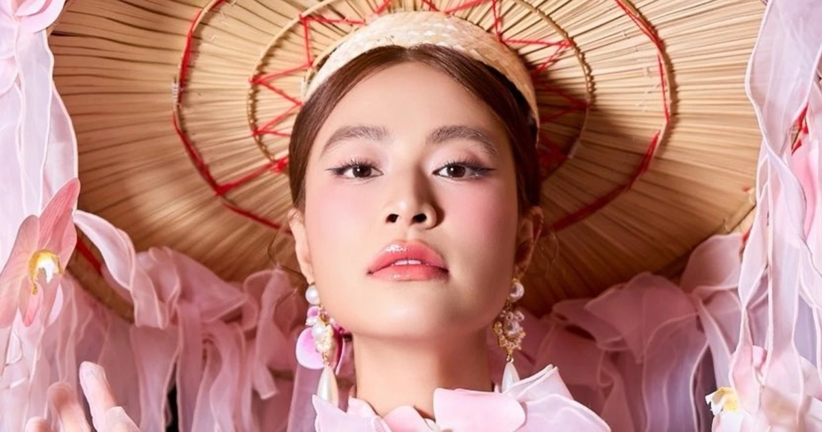 Hoàng Thùy Linh bị gọi tên