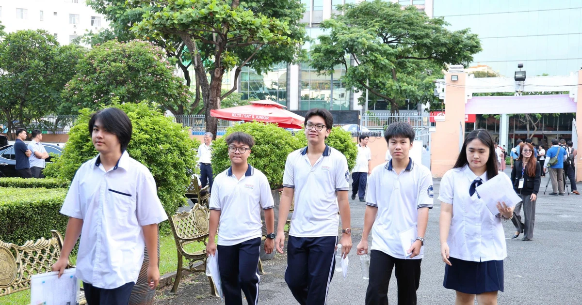 Trí tuệ nhân tạo lên ngôi, 2K8 có nên "quay xe" với ngành học Công nghệ - Sáng tạo?