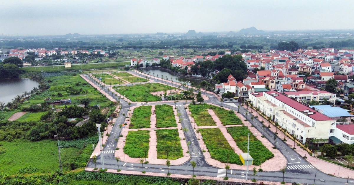 Lo ngại hợp thức hoá 'giá ảo" đẩy giá BĐS tăng cao khiến người dân khó mua nhà