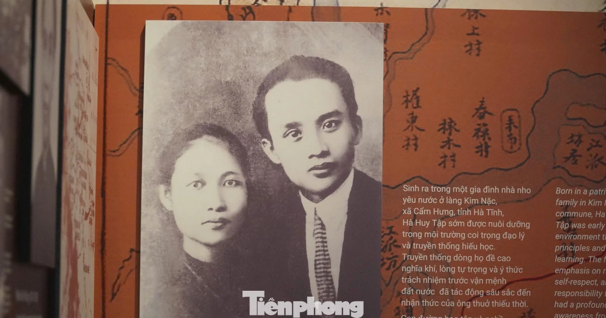 Xúc động những kỷ vật ‘kể chuyện’ cuộc đời của cố Tổng Bí thư Hà Huy Tập