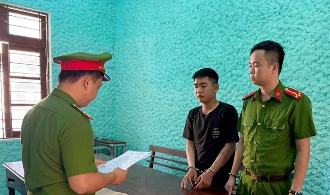Viết thư xin lỗi sau khi cầm dao đuổi chém người, gây náo loạn làng quê