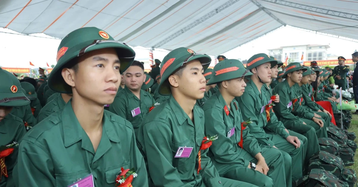 Bị phạt hơn 62 triệu đồng vì không chấp hành lệnh gọi nhập ngũ