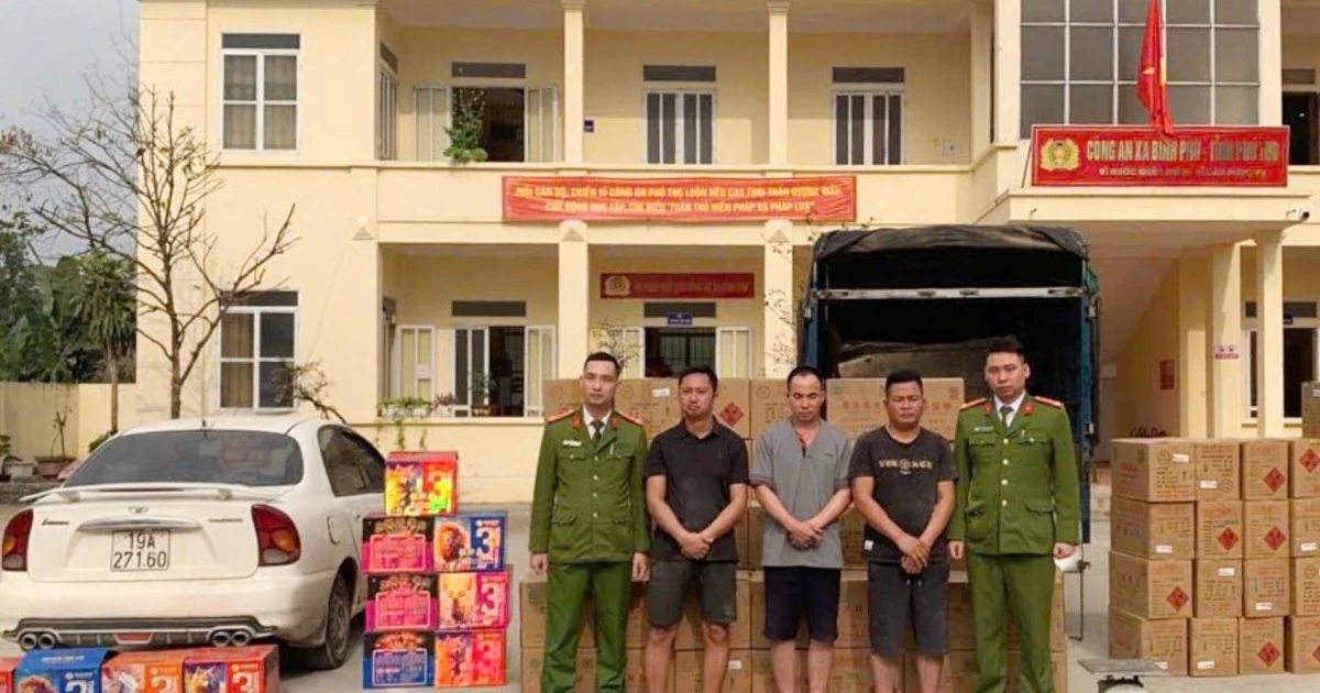 Khởi tố 6 đối tượng tuồn gần 2 tấn pháo nổ tuồn từ nước ngoài về Việt Nam