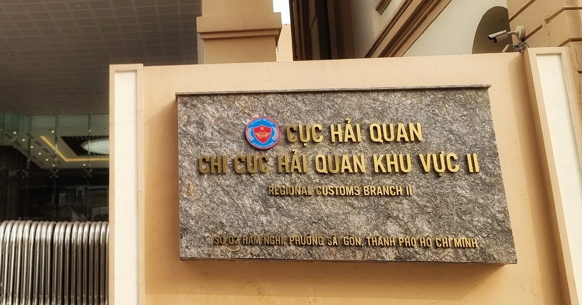 Doanh nghiệp 'kêu trời' vì bị Hải quan khu vực II yêu cầu vượt quy định