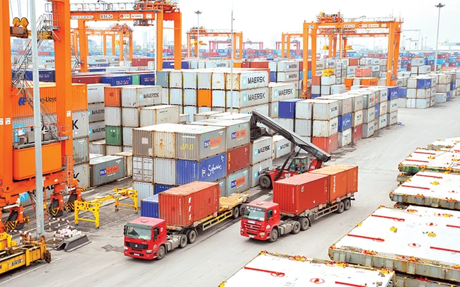 Xuất khẩu 5 tháng cuối năm: Trông chờ vào đâu để có hơn 230 tỷ USD?