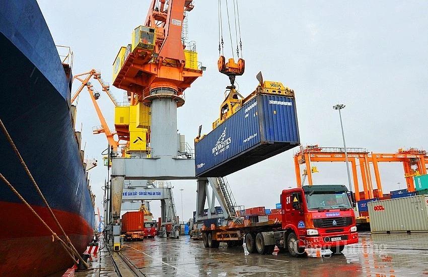 Hải quan lý giải nguyên nhân nhập siêu hơn 15 tỷ USD