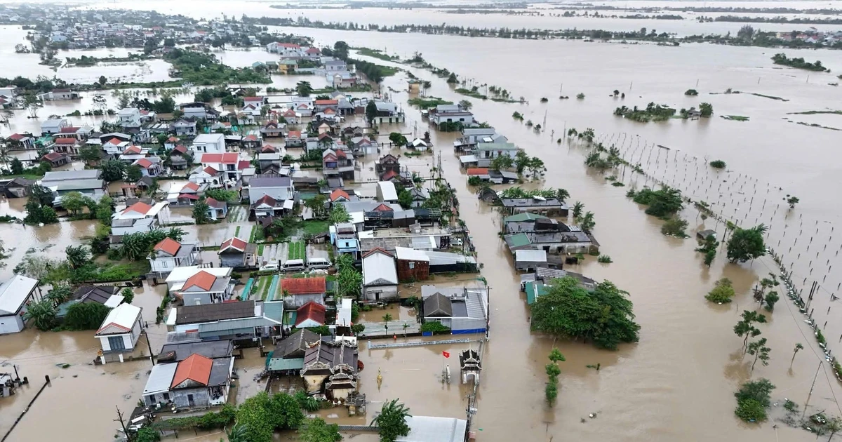 Khắc phục hậu quả bão lũ: Cơ cấu lại nợ, giảm lãi suất