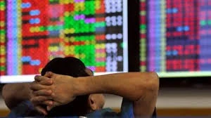 Chứng khoán ngập trong sắc đỏ