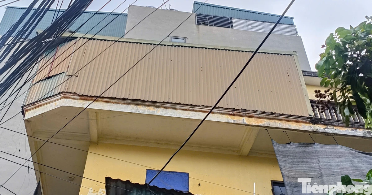 Cảnh sát vén màn bí ẩn trong căn nhà luôn đóng kín cửa