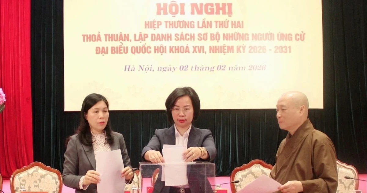 Hà Nội thông qua danh sách giới thiệu nhân sự ứng cử ĐBQH, có 2 người tự ứng cử