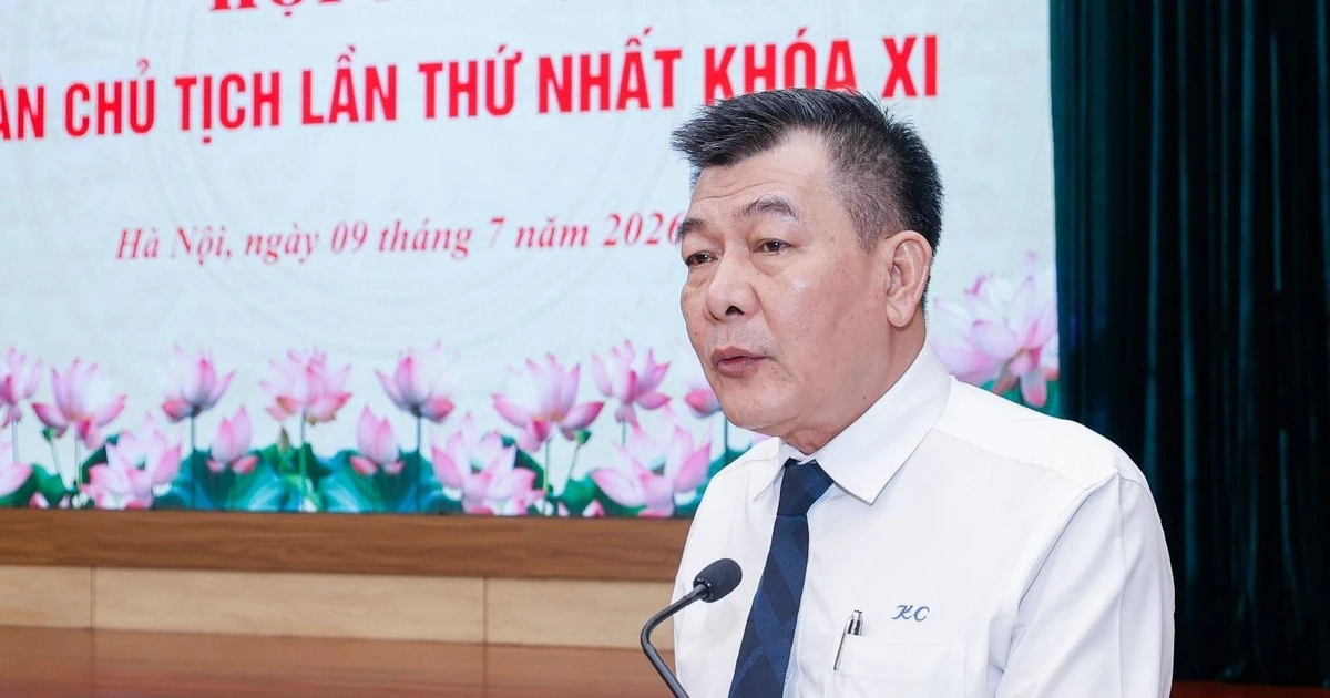 Tiếp tục kiện toàn tổ chức bộ máy, đội ngũ cán bộ Mặt trận, các tổ chức chính trị - xã hội, hội quần chúng