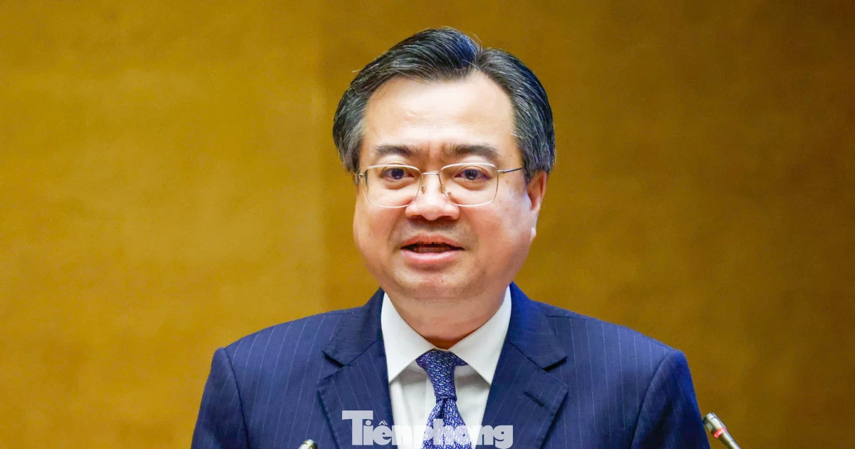 Trưởng Ban Chính sách, chiến lược Trung ương: Tăng trưởng 10% trở lên để tránh nguy cơ tụt hậu