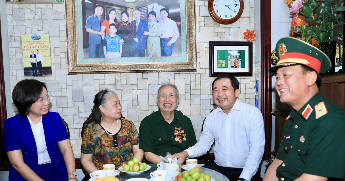 Bí thư Hà Nội: 'Đền ơn đáp nghĩa', 'uống nước nhớ nguồn' là mệnh lệnh từ trái tim