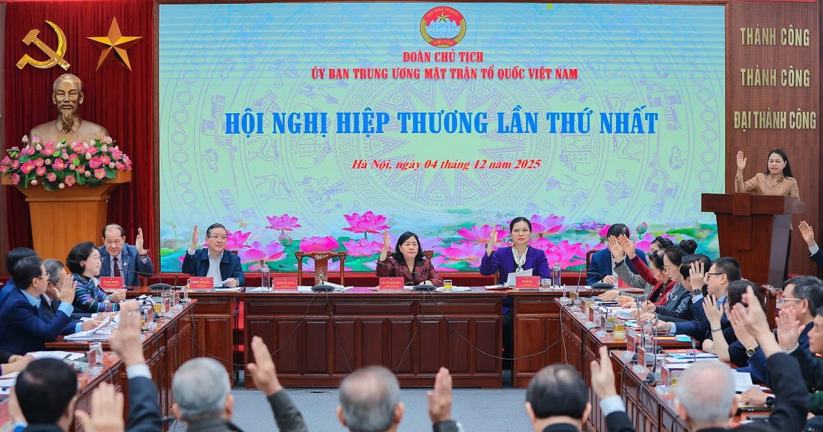 Thống nhất giới thiệu 975 người ứng cử Đại biểu Quốc hội khoá XVI