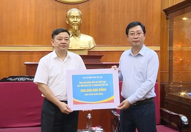 Bí thư chi bộ tham mưu phát động chương trình ủng hộ hàng nghìn tỷ đồng khắc phục hậu quả bão lũ