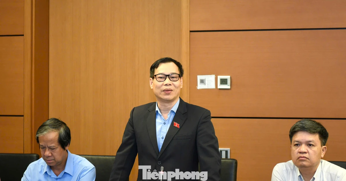Quy định mới chặn 'dòng tiền bẩn' chảy qua các kênh phi truyền thống