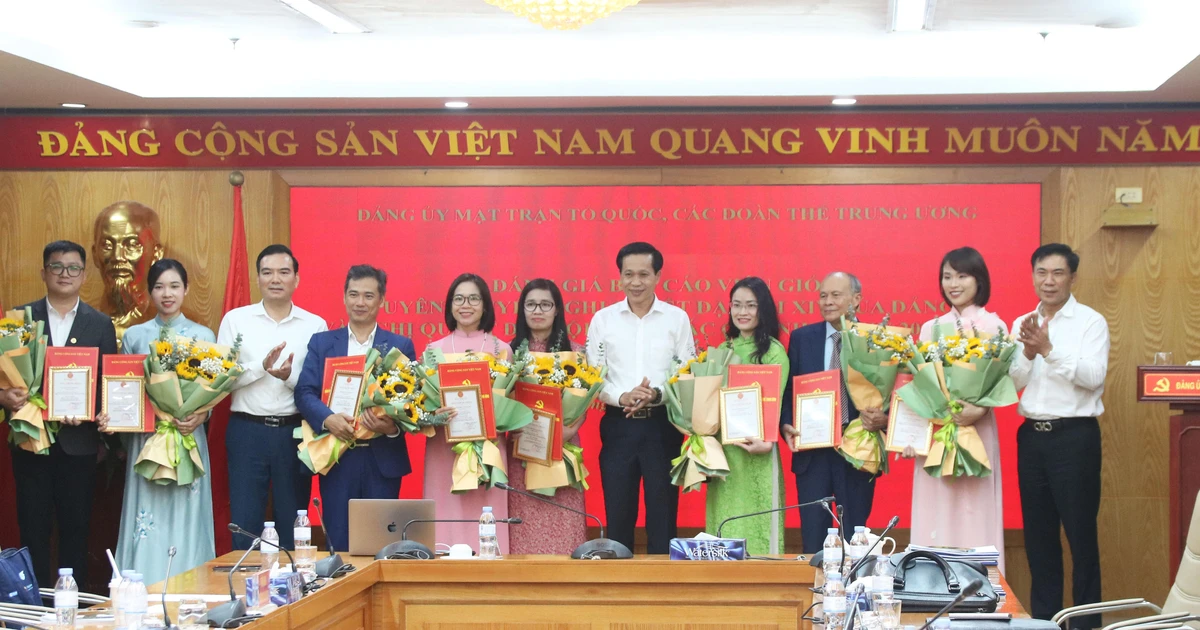 Xét chọn 8 báo cáo viên giỏi tuyên truyền Nghị quyết Đại hội XIV của Đảng