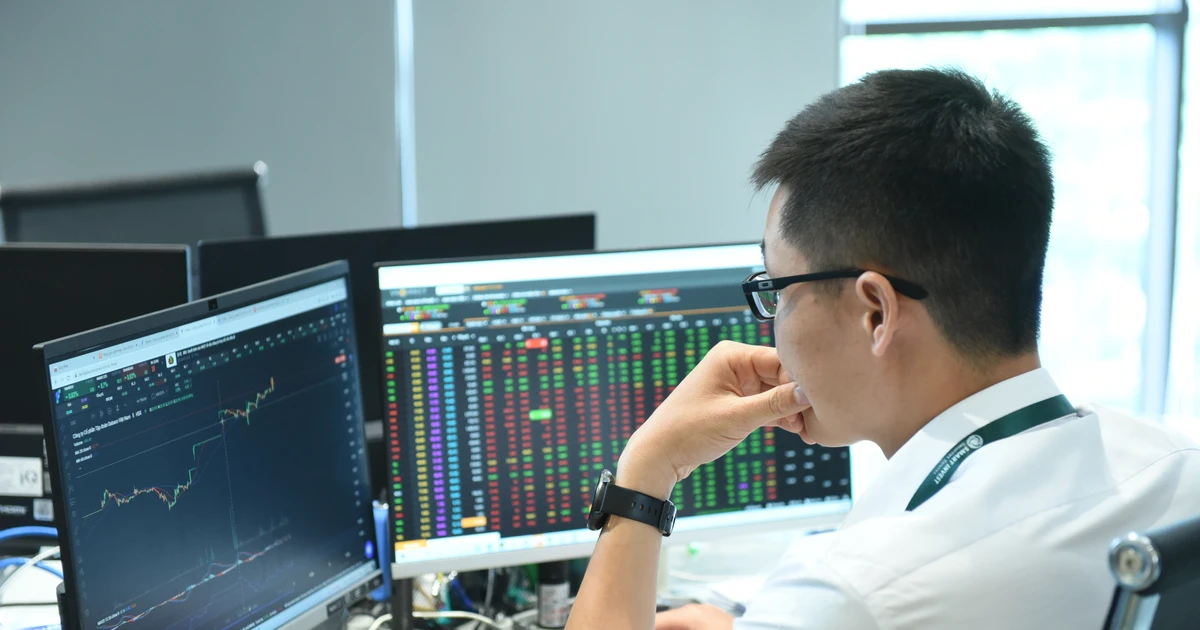 Chứng khoán mất mốc 1.800 điểm