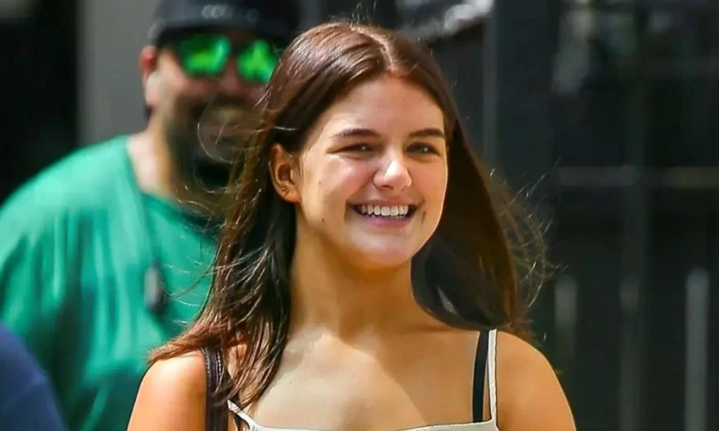 Thông tin bất ngờ về Suri Cruise
