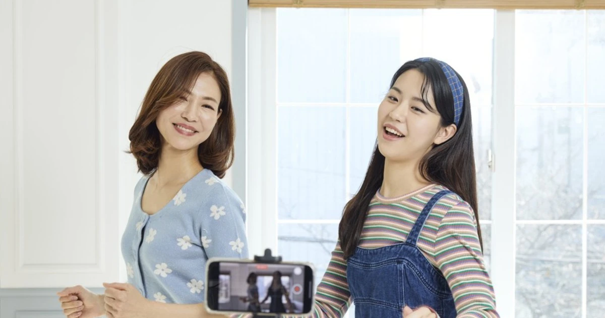 Người trẻ Hàn Quốc thích ở với mẹ hơn yêu đương