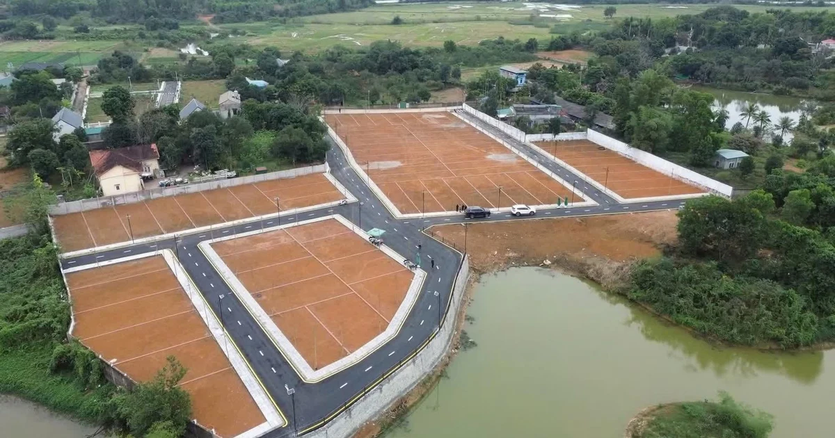 Giá đất nền vùng ven Hà Nội thanh khoản "đóng băng"