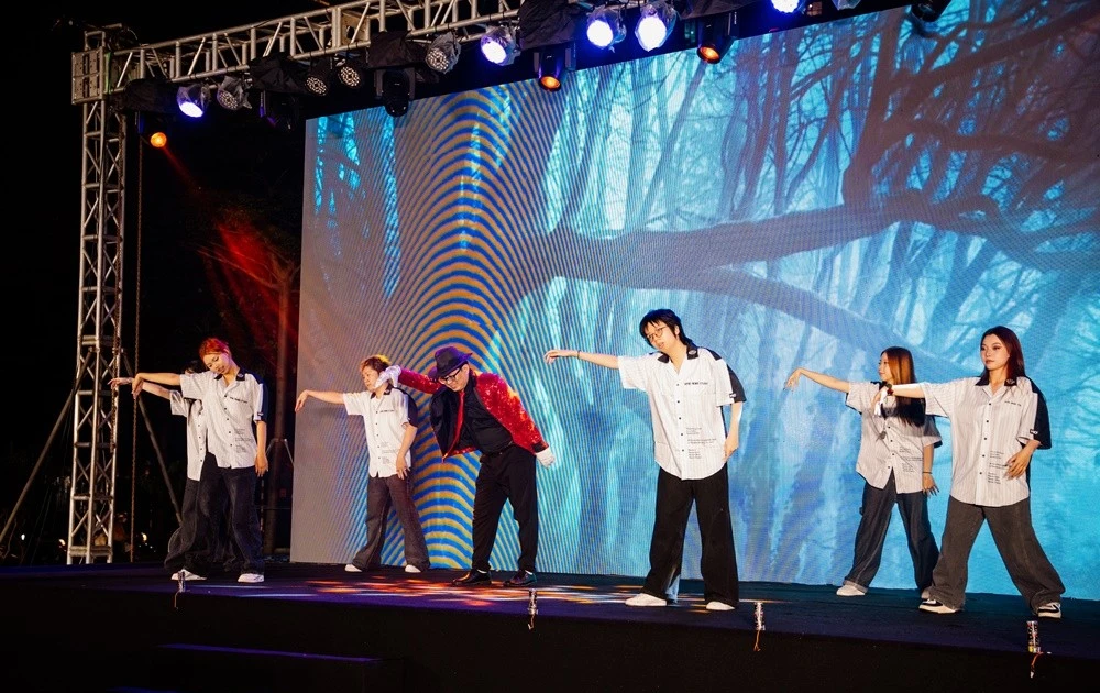 Màn popping tại 'Swinchellasia 2026' và thông điệp về tinh thần dám nhập cuộc của sinh viên từ lãnh đạo Asia Vietnam