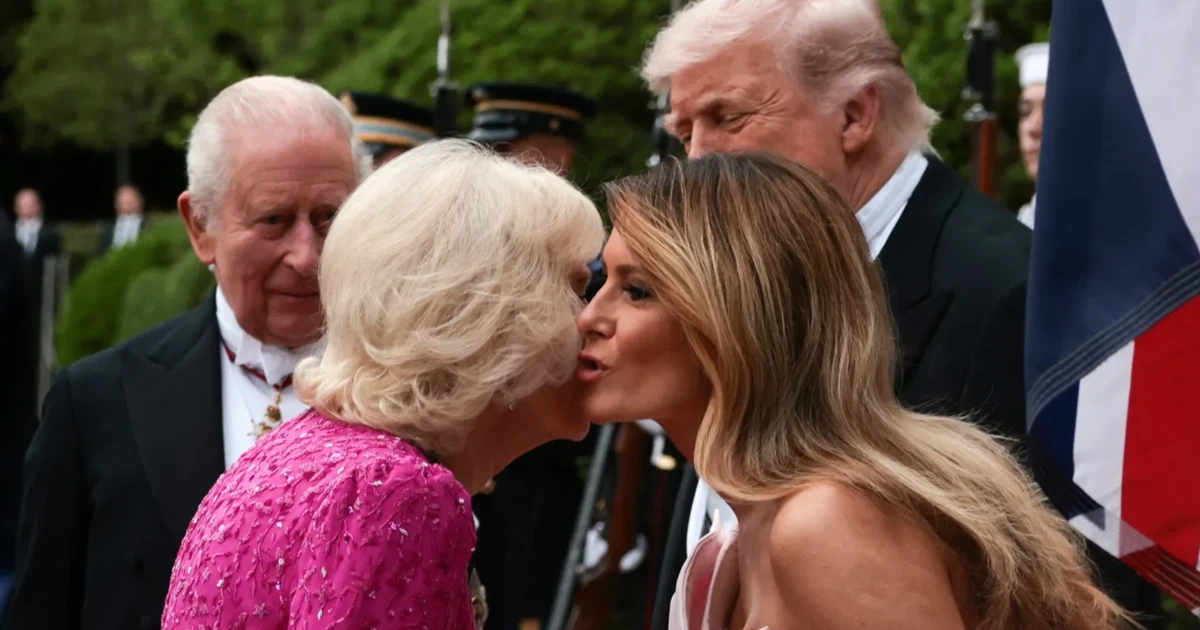 Diện mạo gây sốt của bà Melania Trump