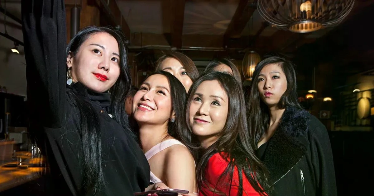 Giới phú nhị đại Trung Quốc thành ông chủ trong mơ của người trẻ