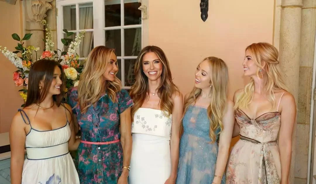 Dàn ái nữ nhà ông Trump