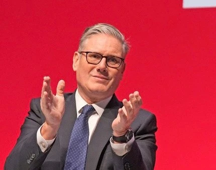 Vị thế của Thủ tướng Anh bị đe doạ