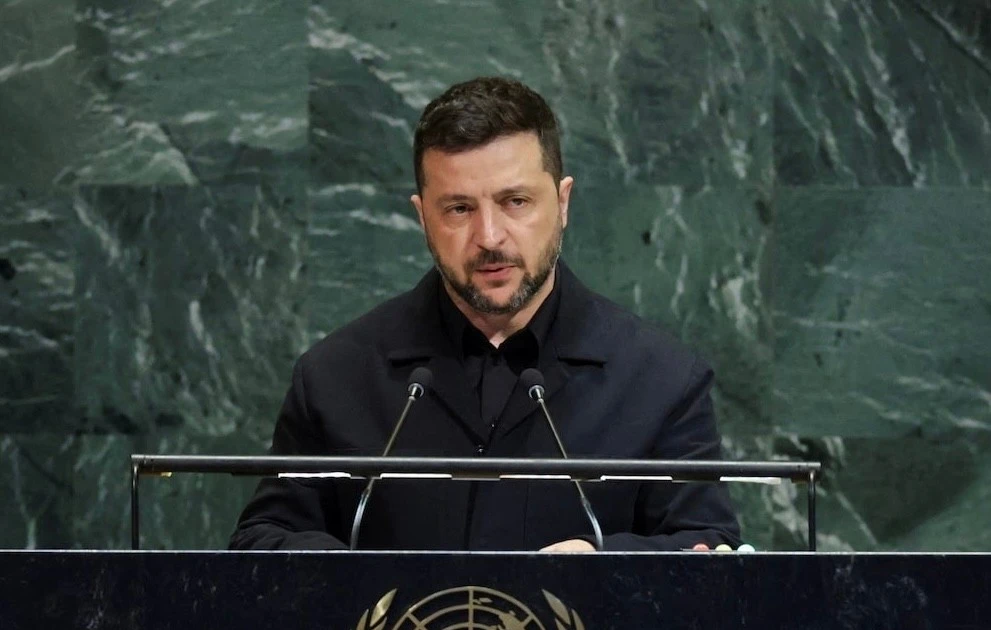 Tổng thống Ukraine thẳng thừng cảnh báo về máy bay không người lái