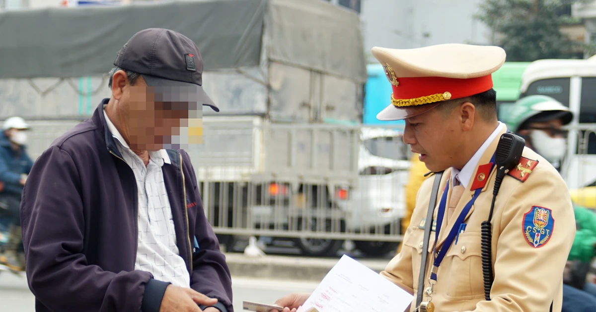 Những lỗi vi phạm giao thông phổ biến có thể bị phạt tại chỗ tới 7,5 triệu đồng theo đề xuất mới