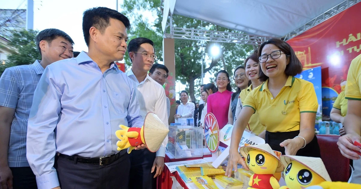 Khởi động chuỗi hoạt động văn hóa, nghệ thuật Lễ hội Hoa Phượng Đỏ 2026