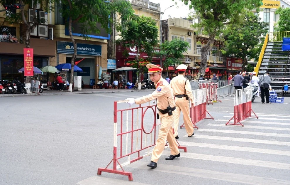 Hải Phòng cấm phương tiện vào phố dịp Lễ hội Hoa Phượng Đỏ