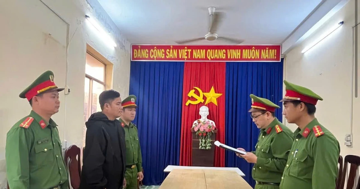 Khởi tố trưởng thôn lợi dụng mạng xã hội để xúc phạm cá nhân, tập thể