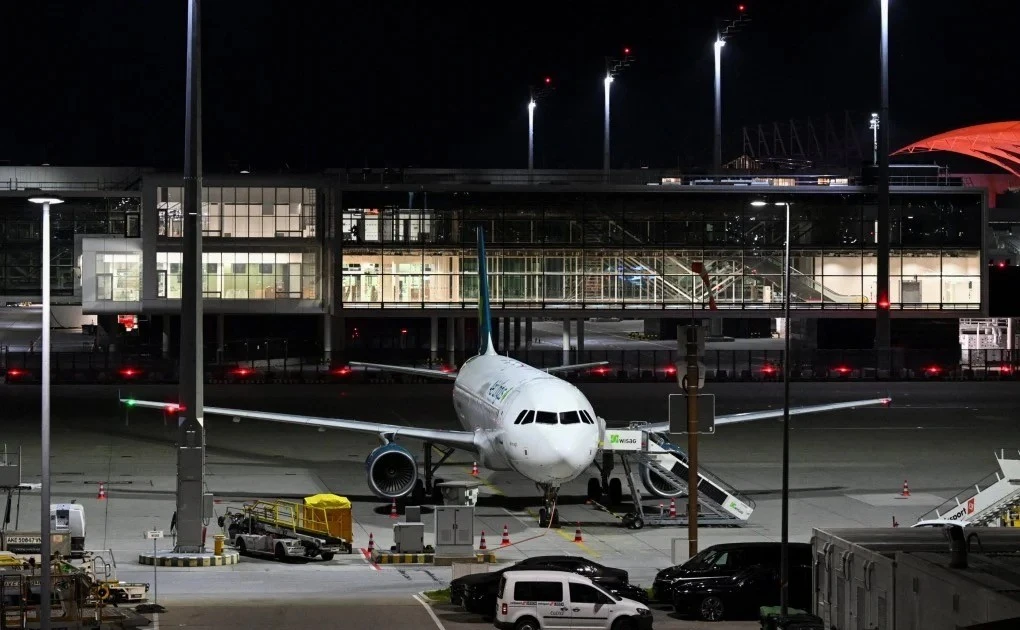 Sân bay Munich tê liệt, gần 3.000 hành khách mắc kẹt