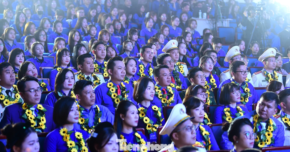 100 cán bộ Đoàn xuất sắc nhận giải thưởng Lý Tự Trọng năm 2026