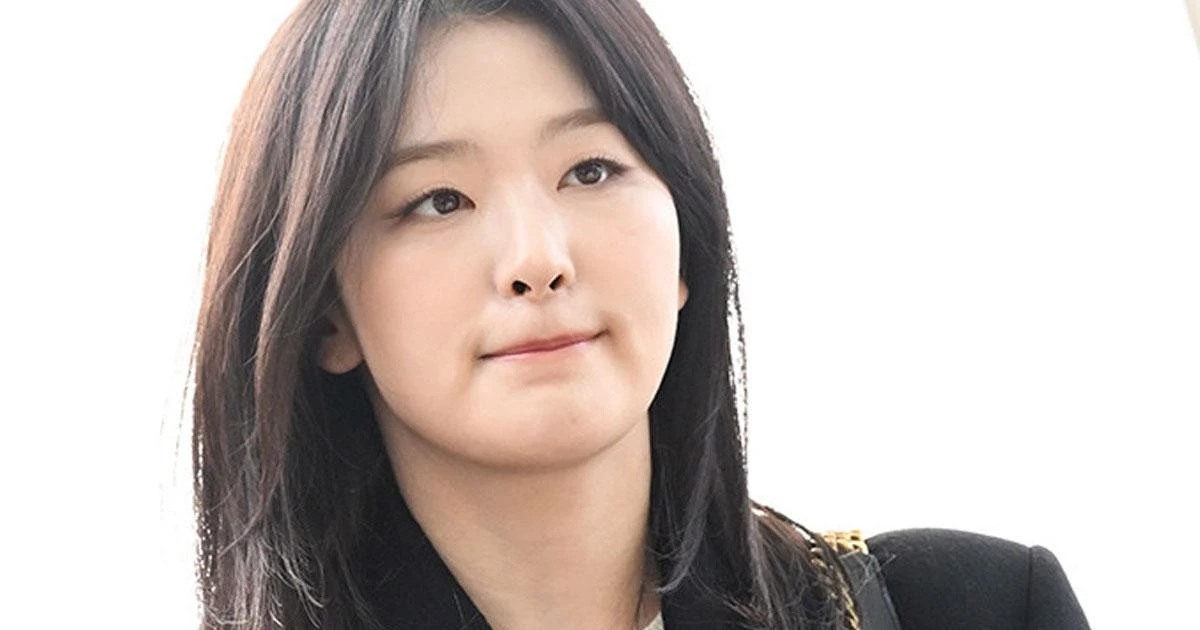Seulgi của Red Velvet 'biến mất'