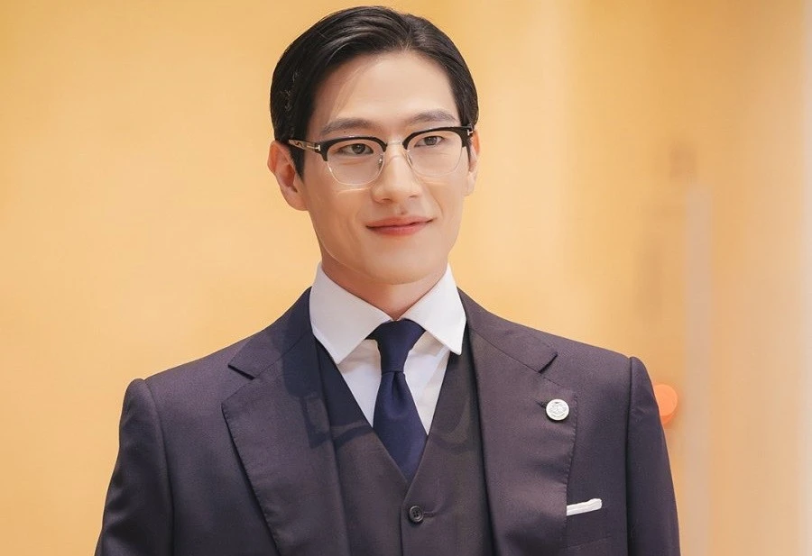 Noh Sang Hyun về 'chung nhà' với Kim Ji Won