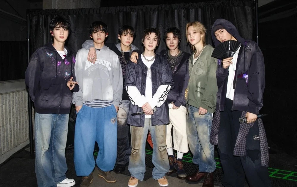 BTS đối mặt với vấn đề rò rỉ thông tin