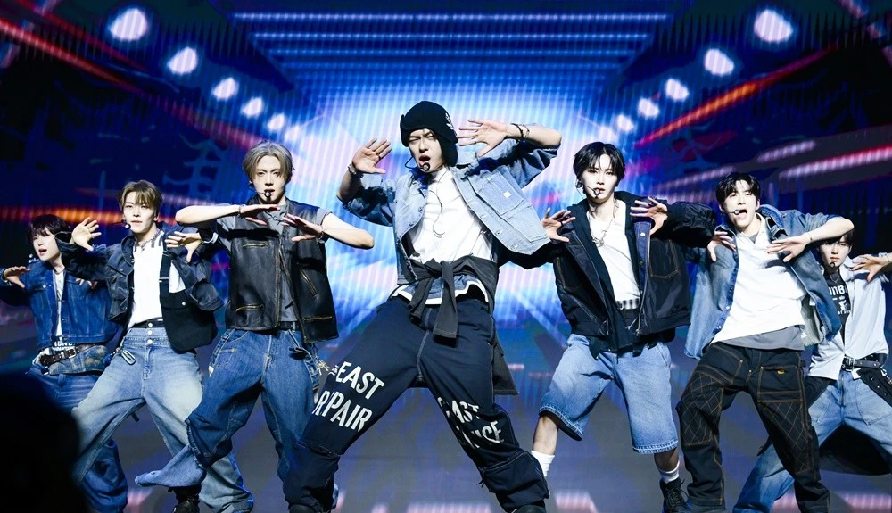 ALPHA DRIVE ONE giành cú ăn ba với ca khúc 'Freak Alarm'