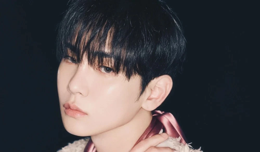 Key (SHINee) xuất hiện sau vụ bê bối 'Dì tiêm chích'